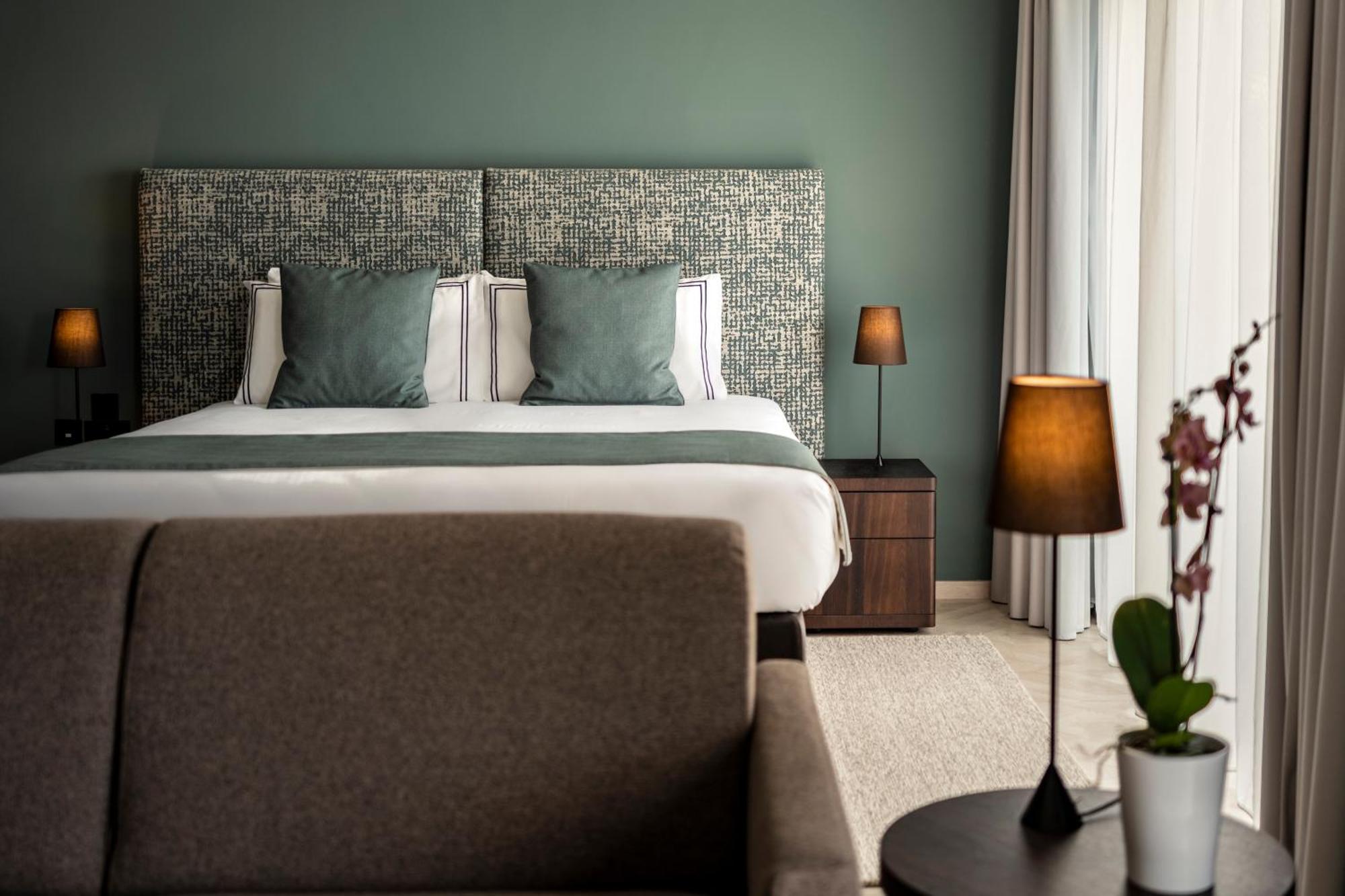 Hotel Waterfront Sliema Zewnętrze zdjęcie