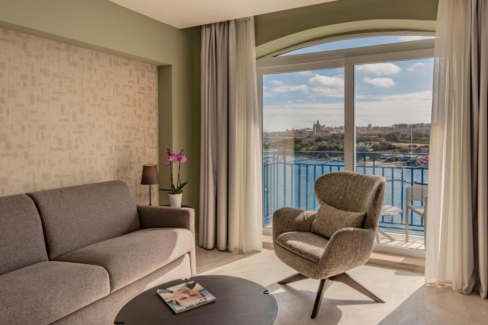 Hotel Waterfront Sliema Zewnętrze zdjęcie